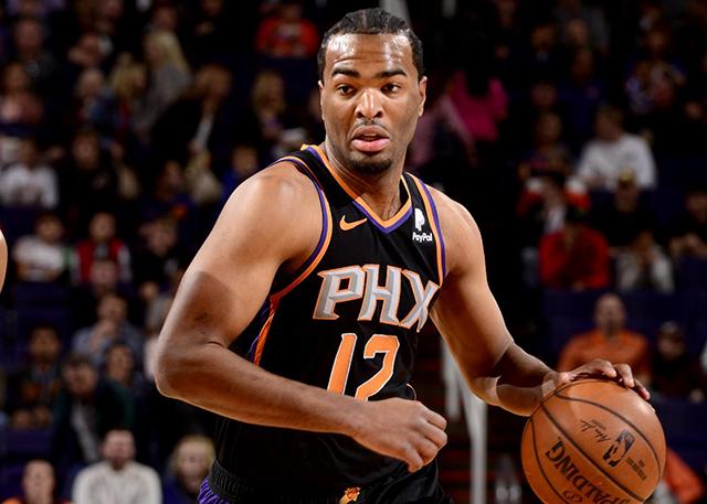 中场核心与 中场核心与