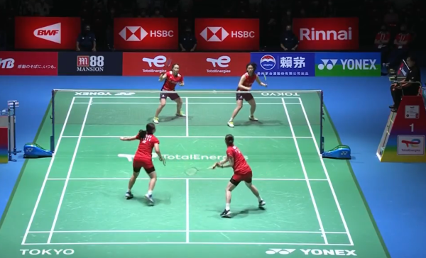 相比之下 相比之下