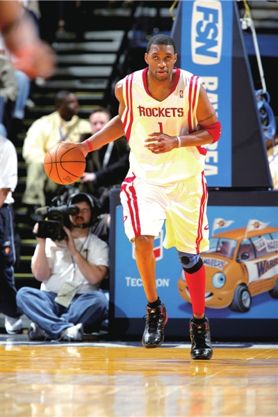 一场毫无悬 一场毫无悬