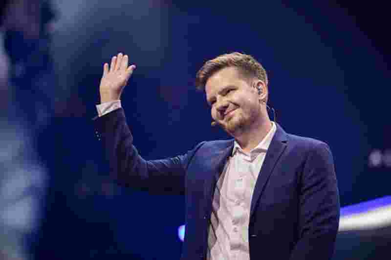 两种风格对 两种风格对